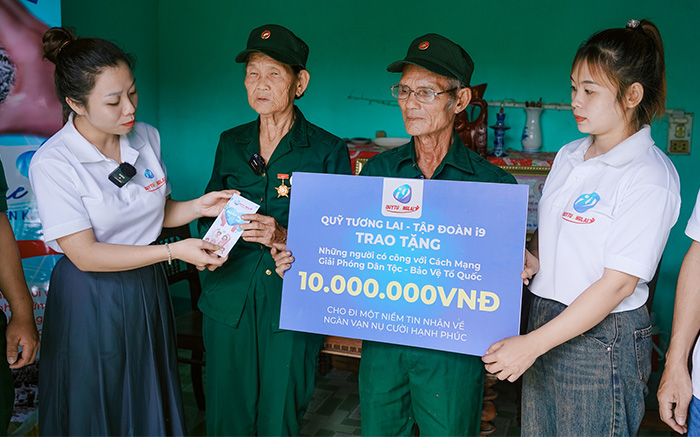 Biểu tượng hỗ trợ khách hàng 24/7, luôn sẵn sàng giải đáp thắc mắc.